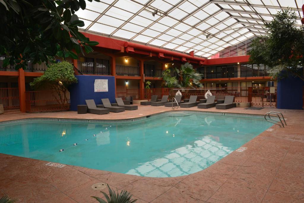 Wyndham Albuquerque Hotel & Conference Center Zewnętrze zdjęcie