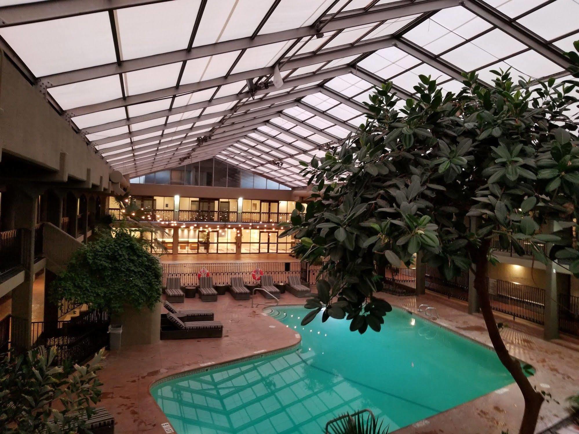 Wyndham Albuquerque Hotel & Conference Center Zewnętrze zdjęcie