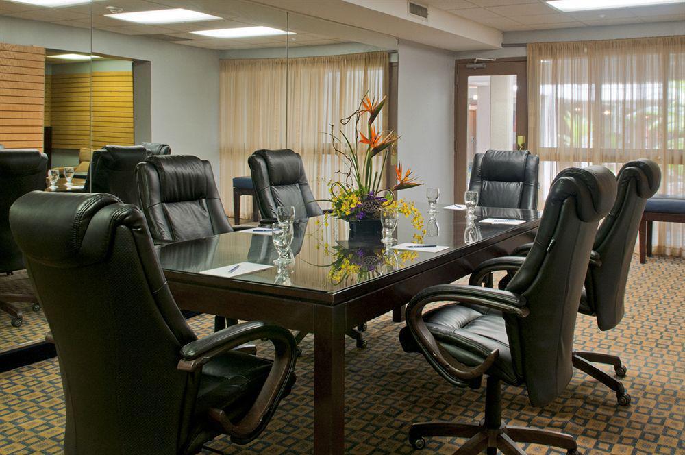Wyndham Albuquerque Hotel & Conference Center Zewnętrze zdjęcie